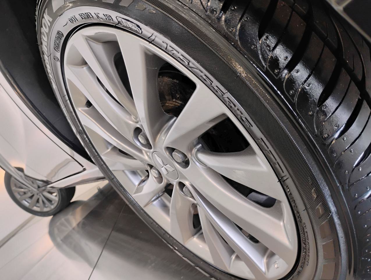 Used 2018 Mitsubishi Mirage G4 ES FWD image 4