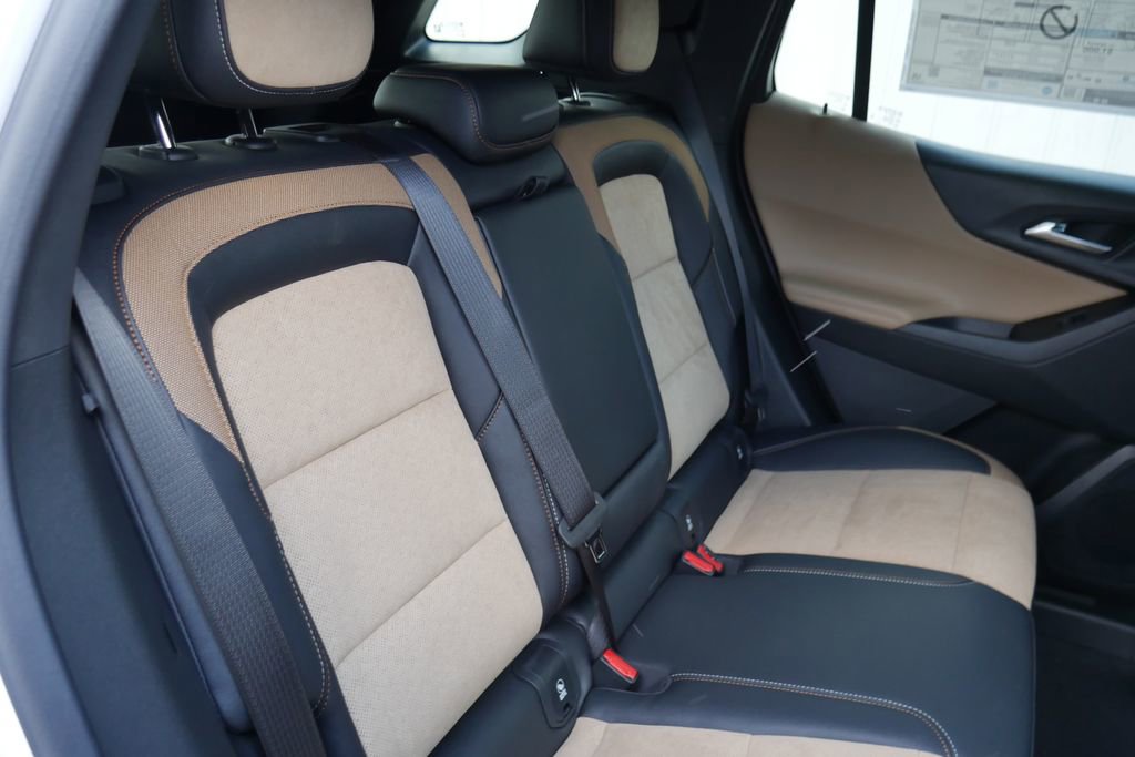 New 2026 Chevrolet Equinox ACTIV image 25