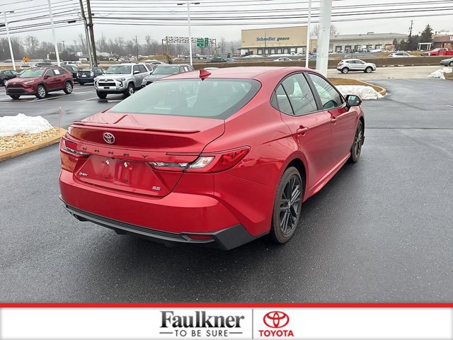 Certified 2025 Toyota Camry SE image 9