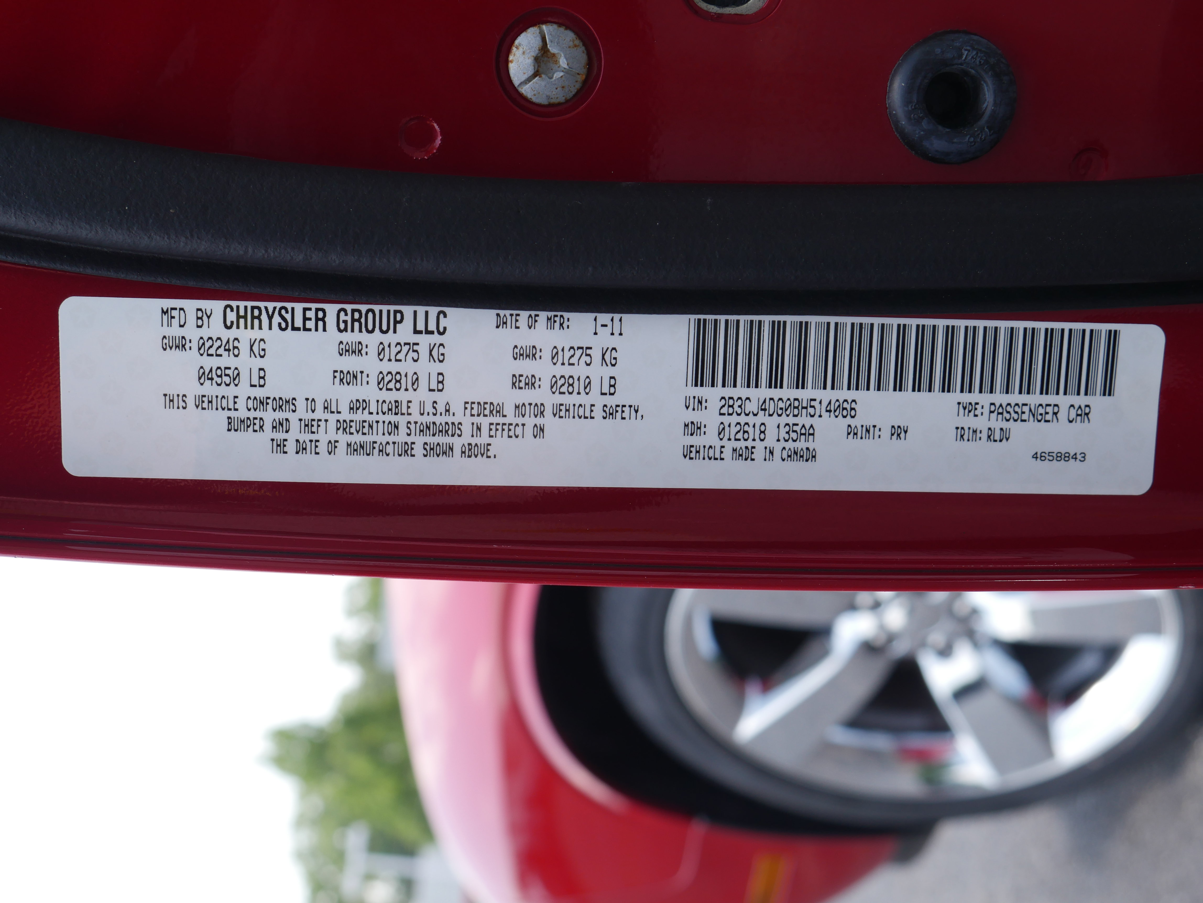 Used 2011 Dodge Challenger RWD image 30