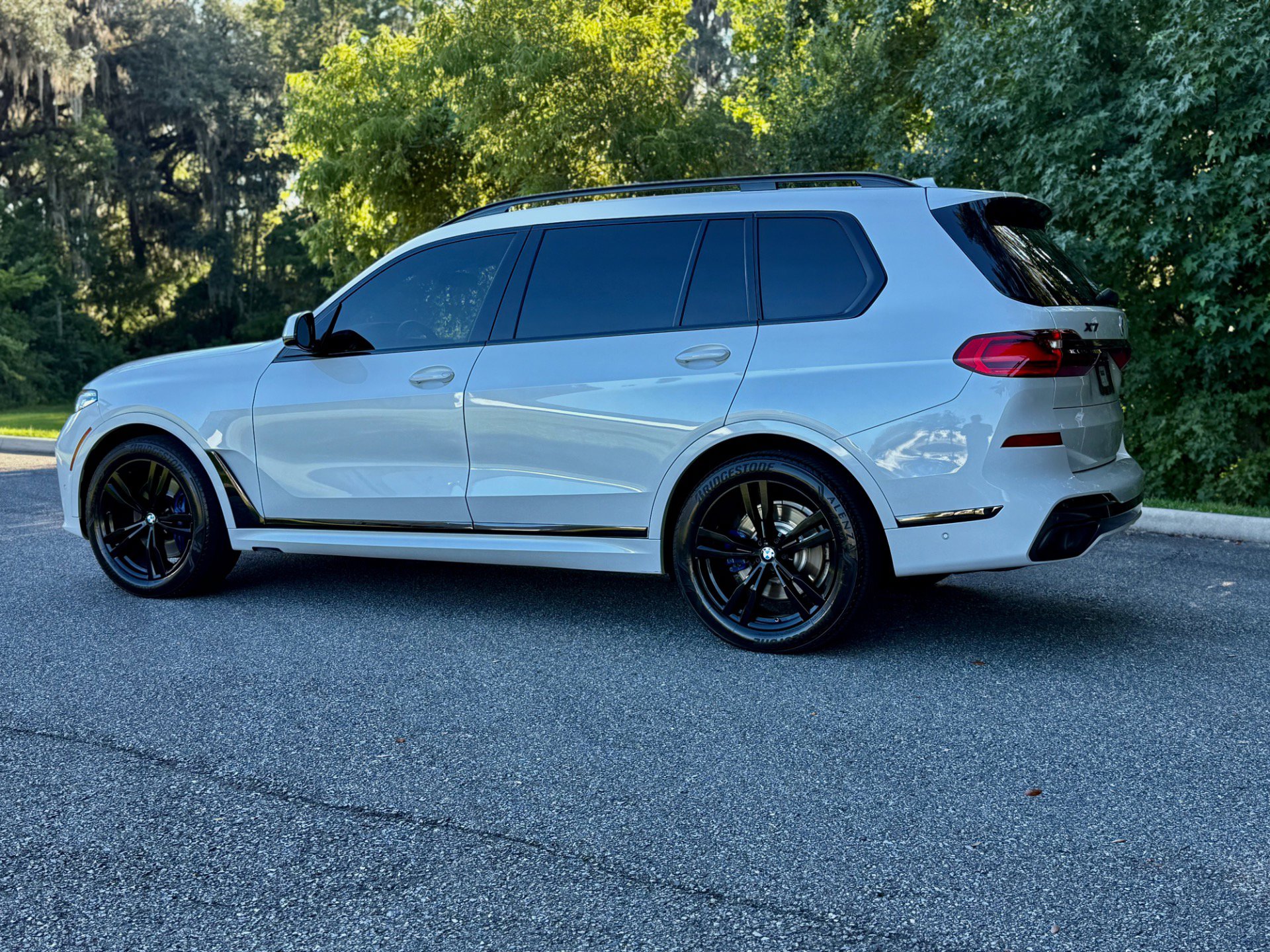 Used 2019 BMW X7 xDrive40i w/ Premium Package image 4