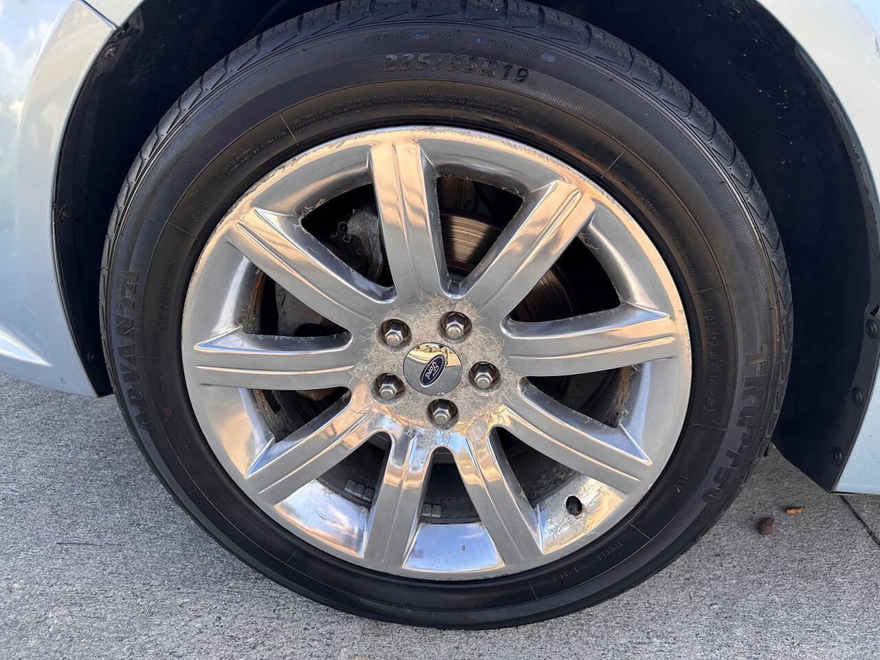 Used 2009 Ford Flex Limited image 19