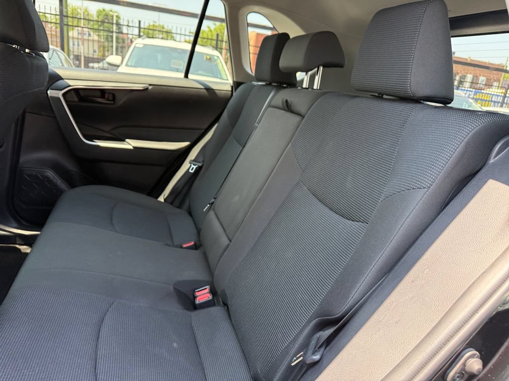 Certified 2023 Toyota RAV4 LE AWD/4WD image 25