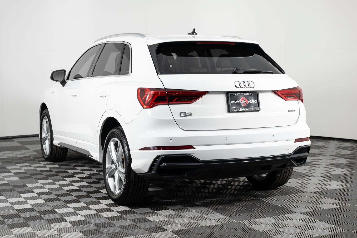 Used 2021 Audi Q3 2.0T Premium Plus w/ Premium Plus Package AWD/4WD image 5