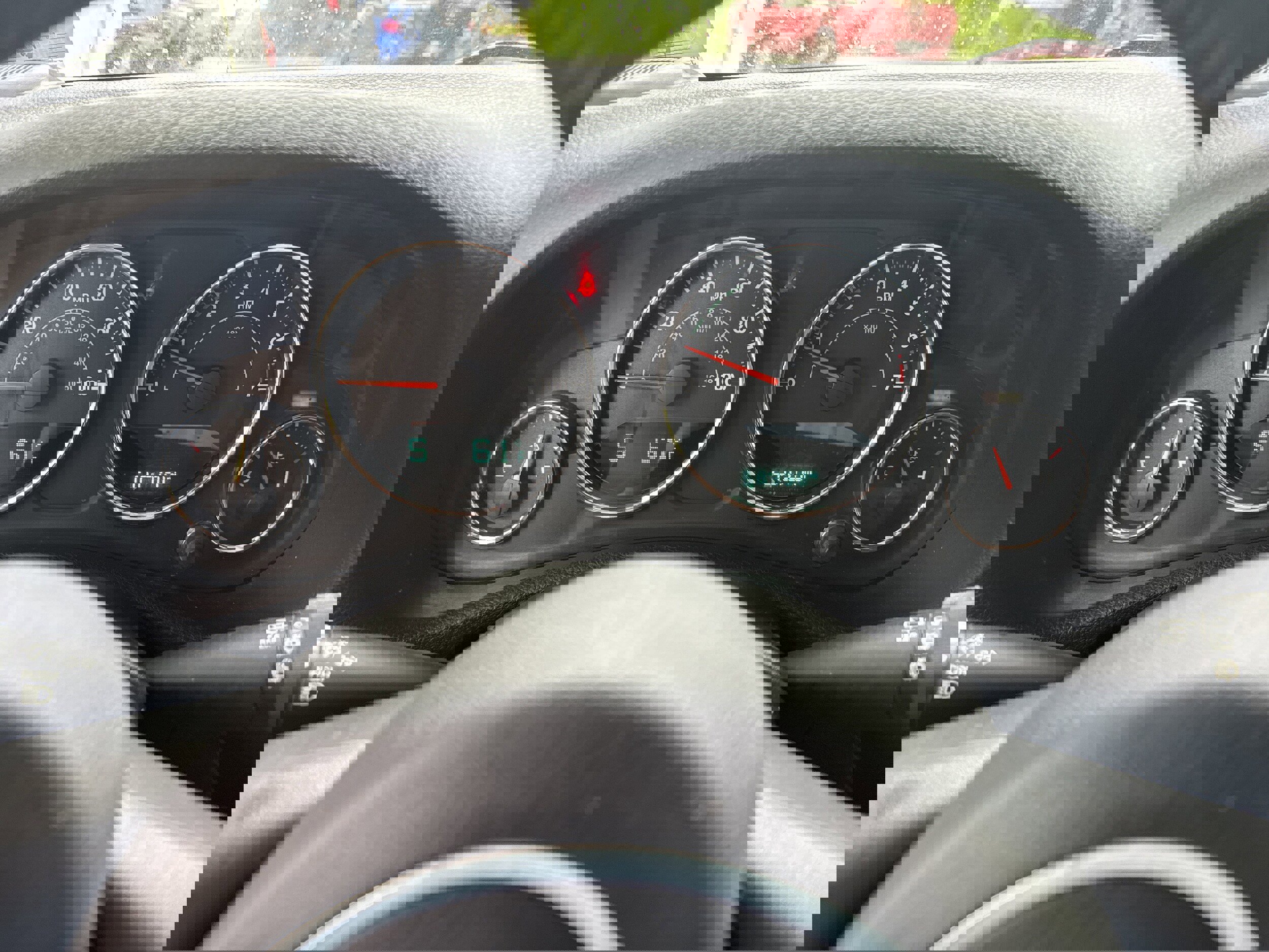 Used 2015 Jeep Wrangler Unlimited Rubicon w/ Connectivity Group AWD/4WD image 14