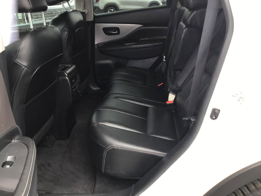 Used 2022 Nissan Murano SV w/ SV Midnight Edition Package AWD/4WD image 12