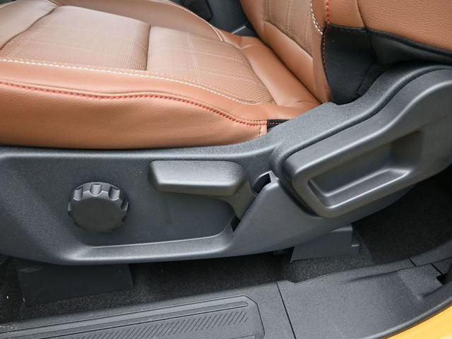 Used 2024 Ford Bronco Heritage Edition image 11