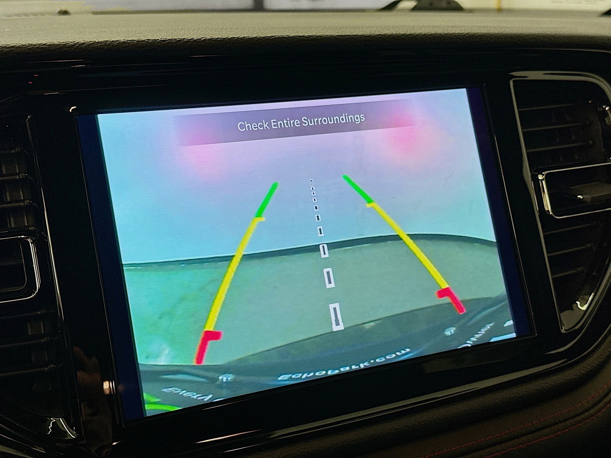 Used 2025 Dodge Durango GT image 23