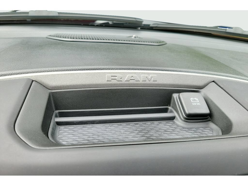 Used 2025 RAM 1500 Tradesman AWD/4WD image 18