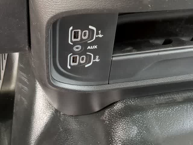 New 2026 RAM 3500 Tradesman AWD/4WD image 32