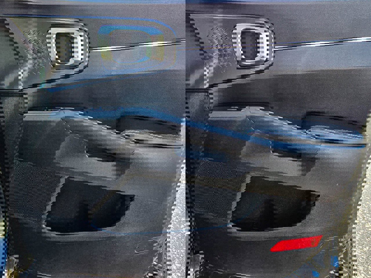 Used 2022 INFINITI QX50 Sensory w/ Cargo Package image 37