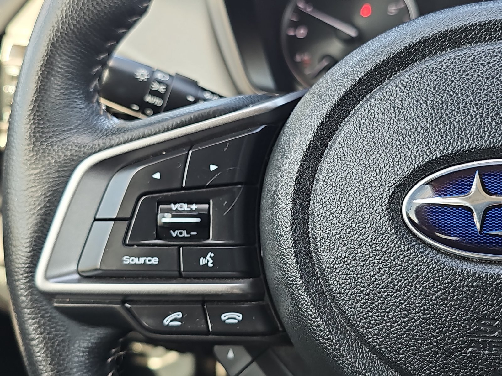 Used 2022 Subaru Outback Limited AWD/4WD image 18