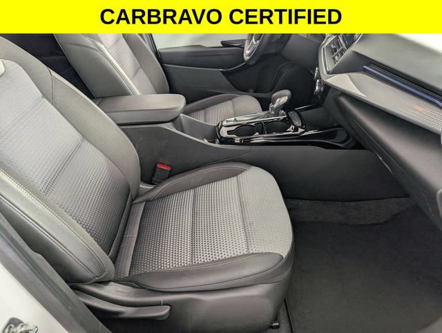 Certified 2025 Chevrolet Trax LT w/ LT Convenience Package FWD image 30
