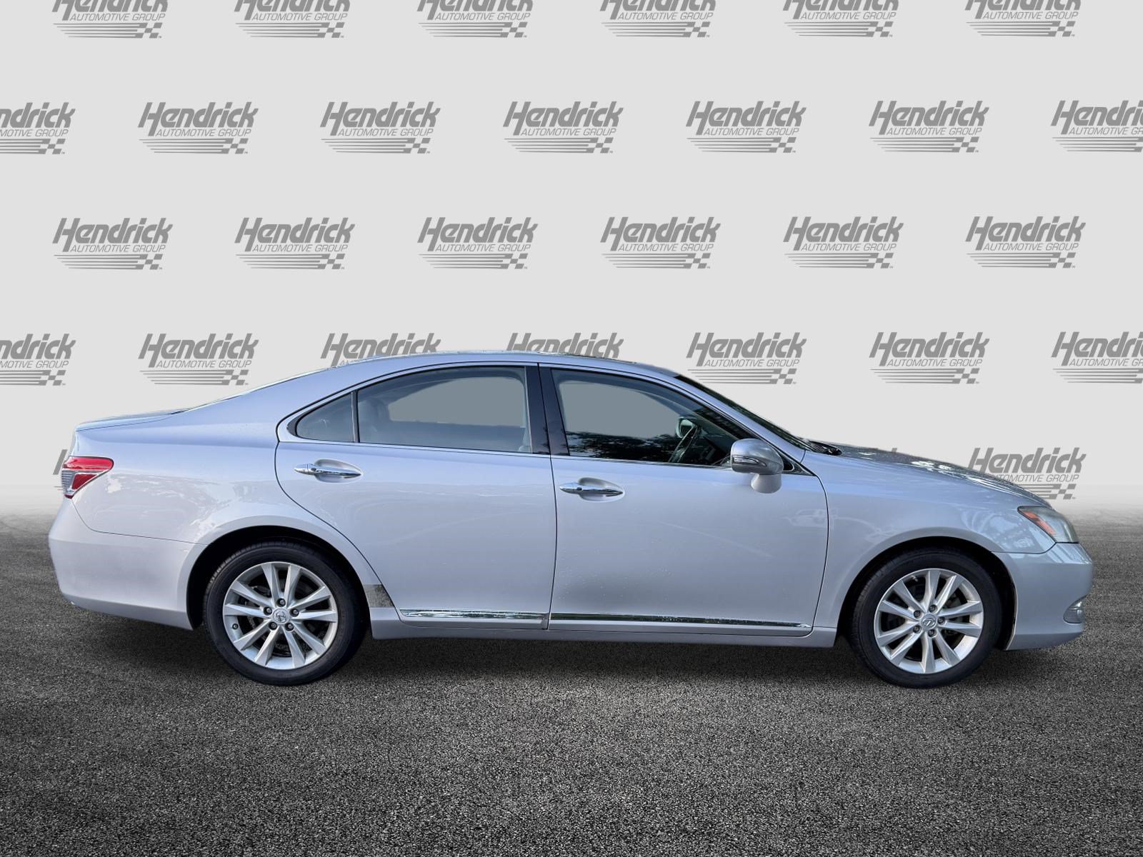 Used 2011 Lexus ES 350 FWD image 10
