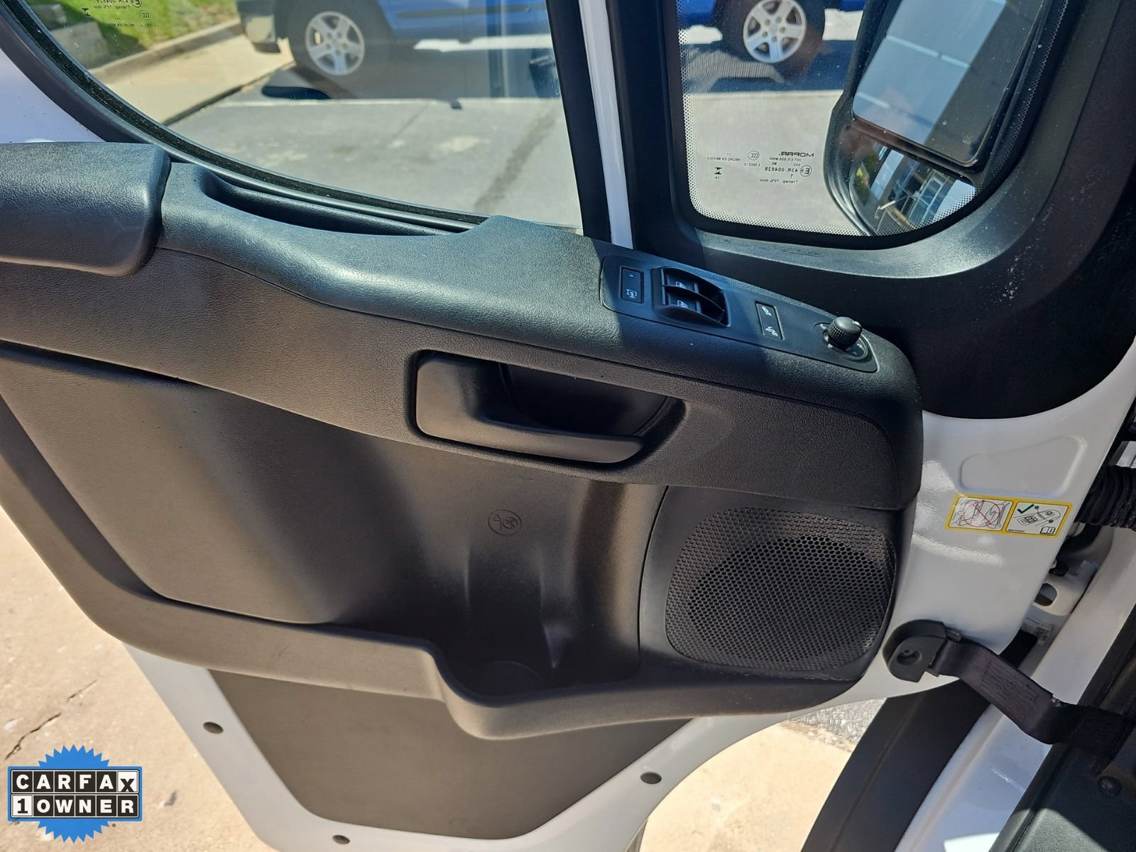 Used 2025 RAM ProMaster 2500 w/ Convenience Group FWD image 6