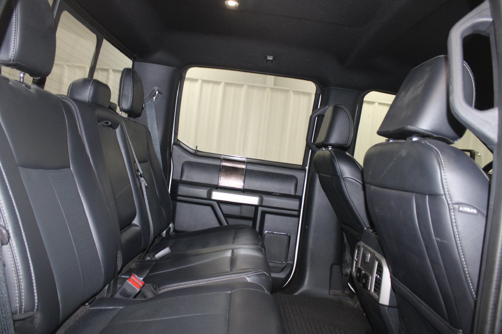 Used 2022 Ford F350 Lariat w/ Lariat Ultimate Package AWD/4WD image 19