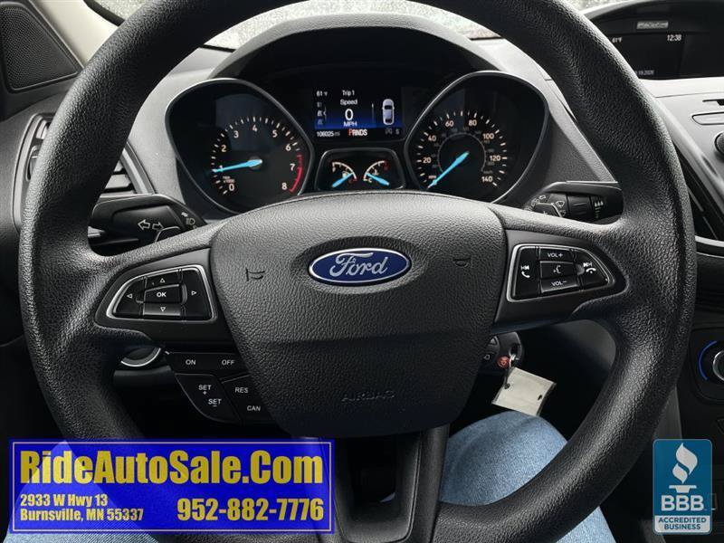 Used 2017 Ford Escape SE AWD/4WD image 19