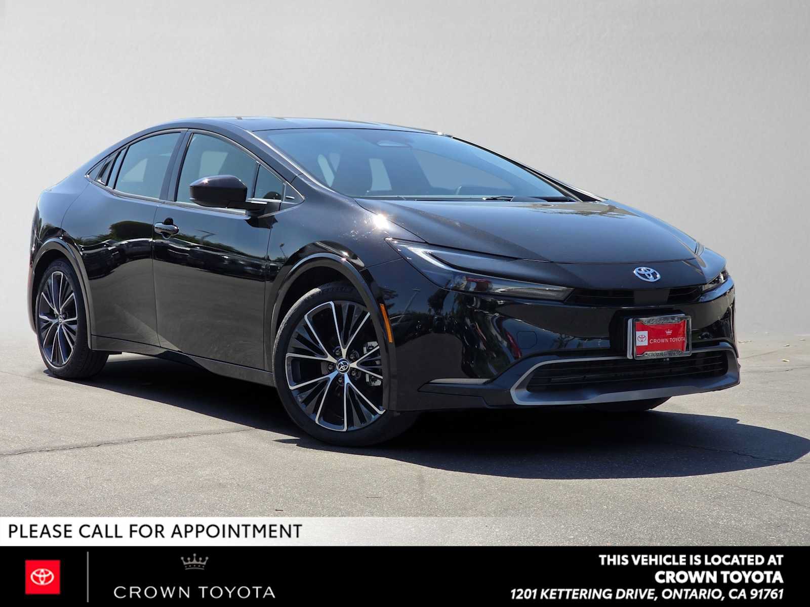 Certified 2026 Toyota Prius XLE FWD image 1