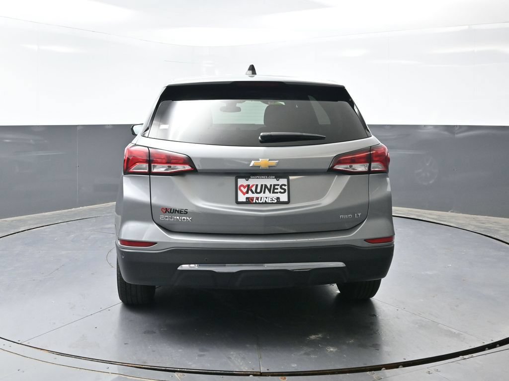 Used 2024 Chevrolet Equinox LT AWD/4WD image 13
