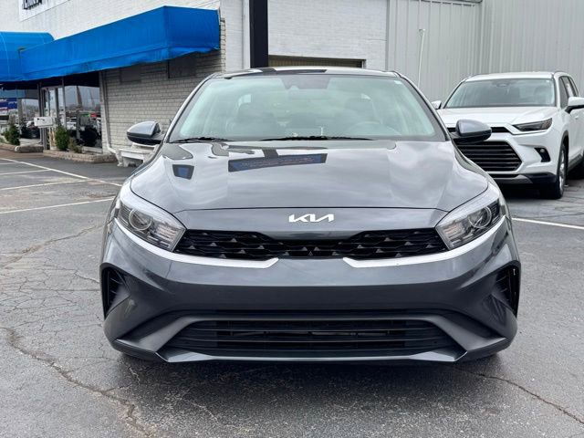 Used 2024 Kia Forte LXS FWD image 2