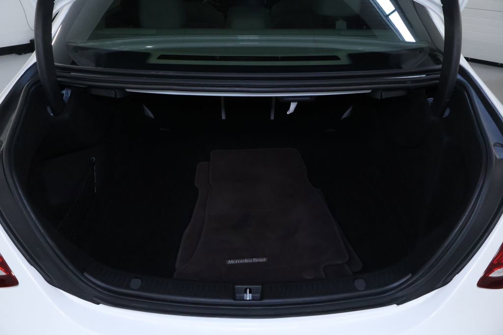 Used 2018 Mercedes-Benz E 300 4MATIC w/ Premium 1 Package image 16