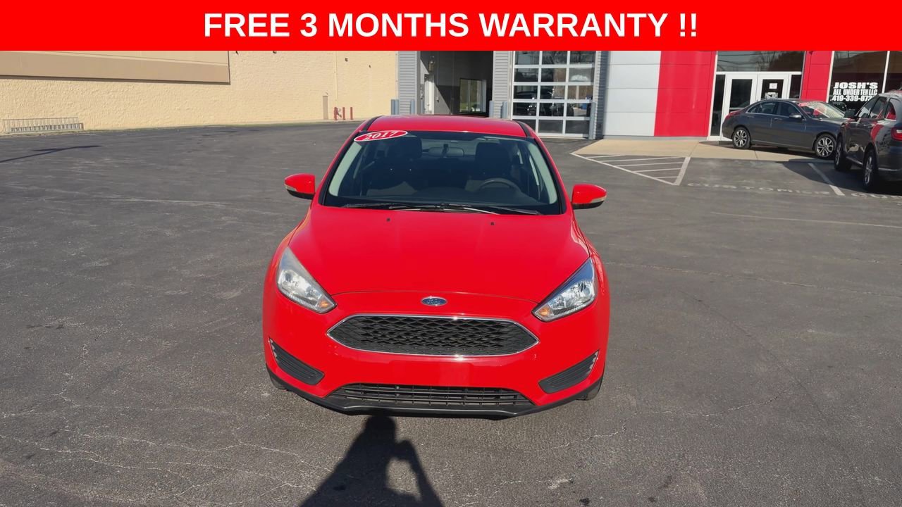 Used 2017 Ford Focus SE FWD image 3
