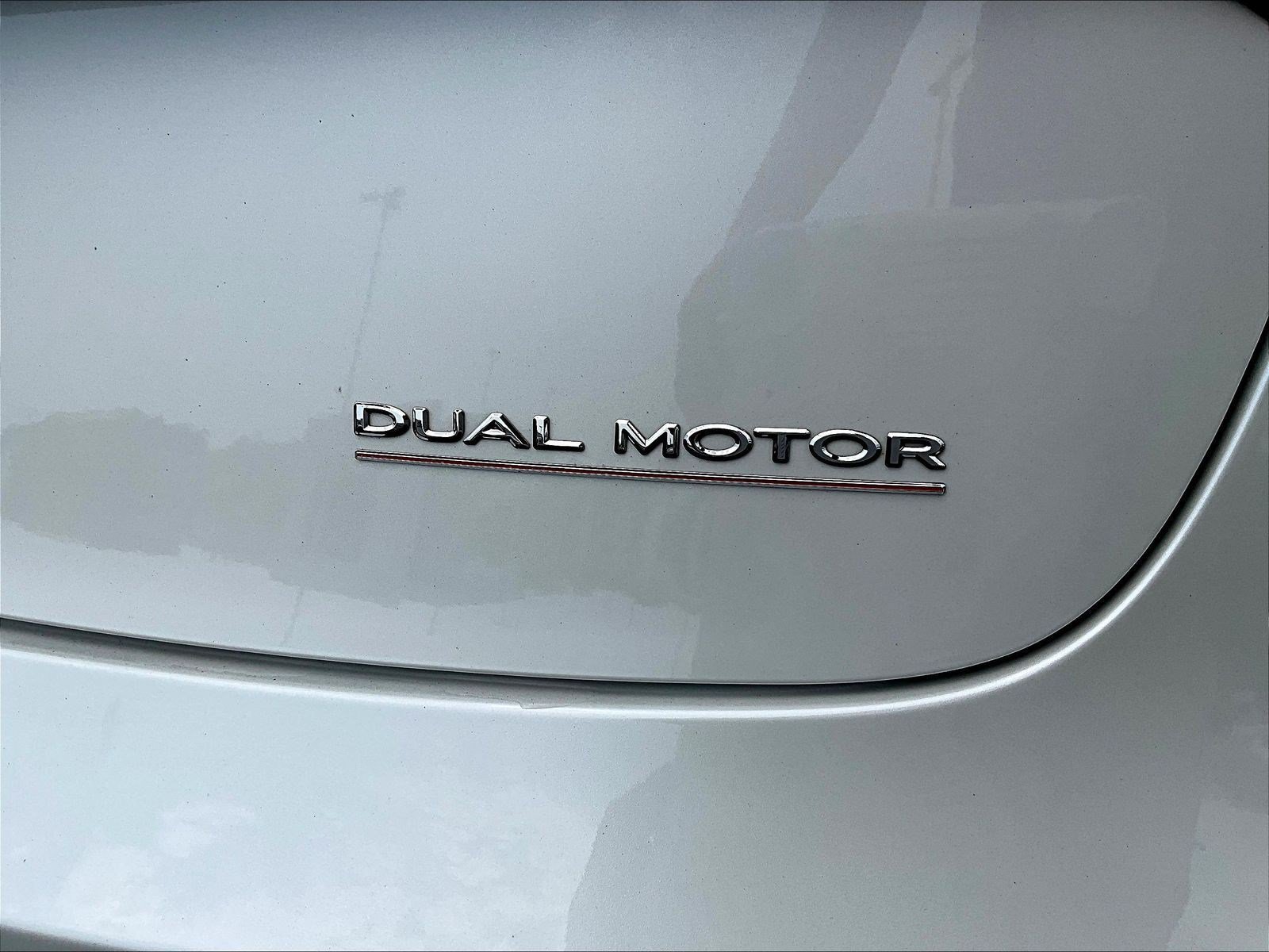 Used 2022 Tesla Model 3 Performance AWD/4WD image 24