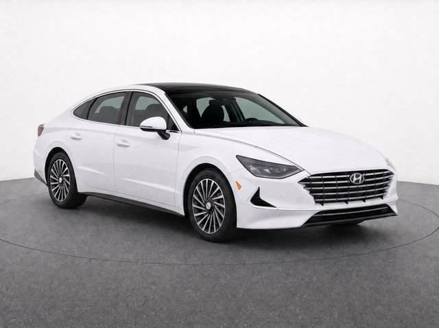 Certified 2023 Hyundai Sonata Limited w/ Cargo Package FWD image 3
