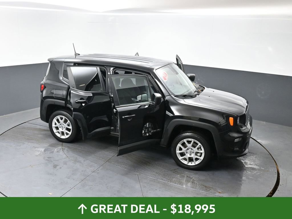 Used 2023 Jeep Renegade Latitude AWD/4WD image 58