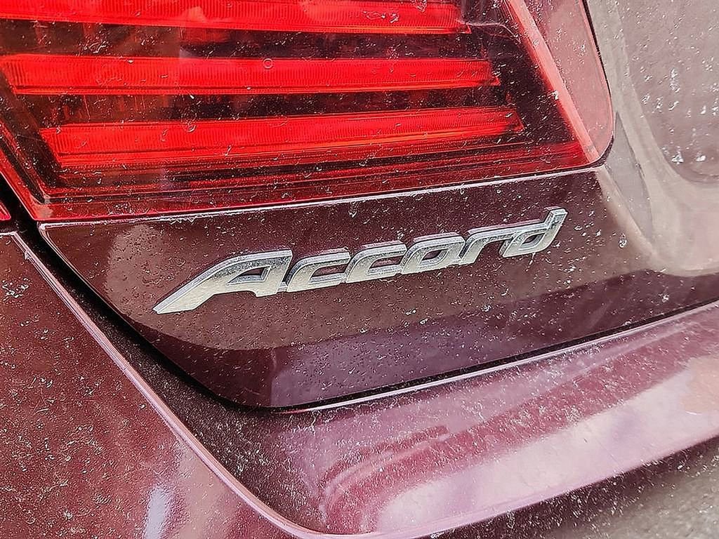 Used 2016 Honda Accord Sport image 4