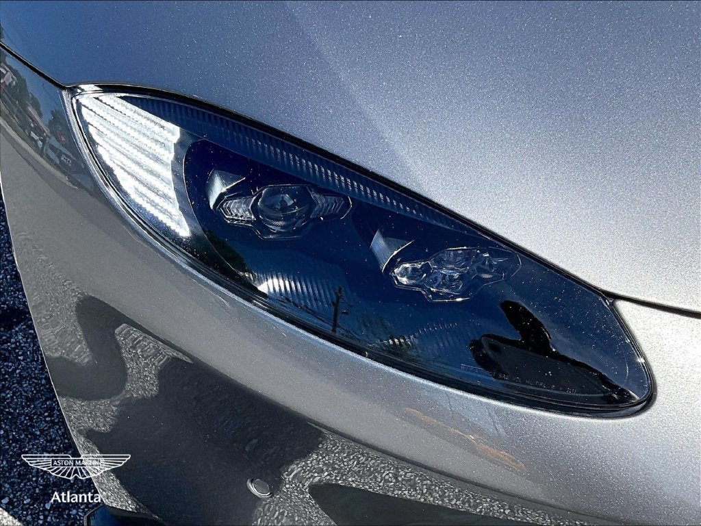 Used 2019 Aston Martin V8 Vantage Coupe RWD image 24