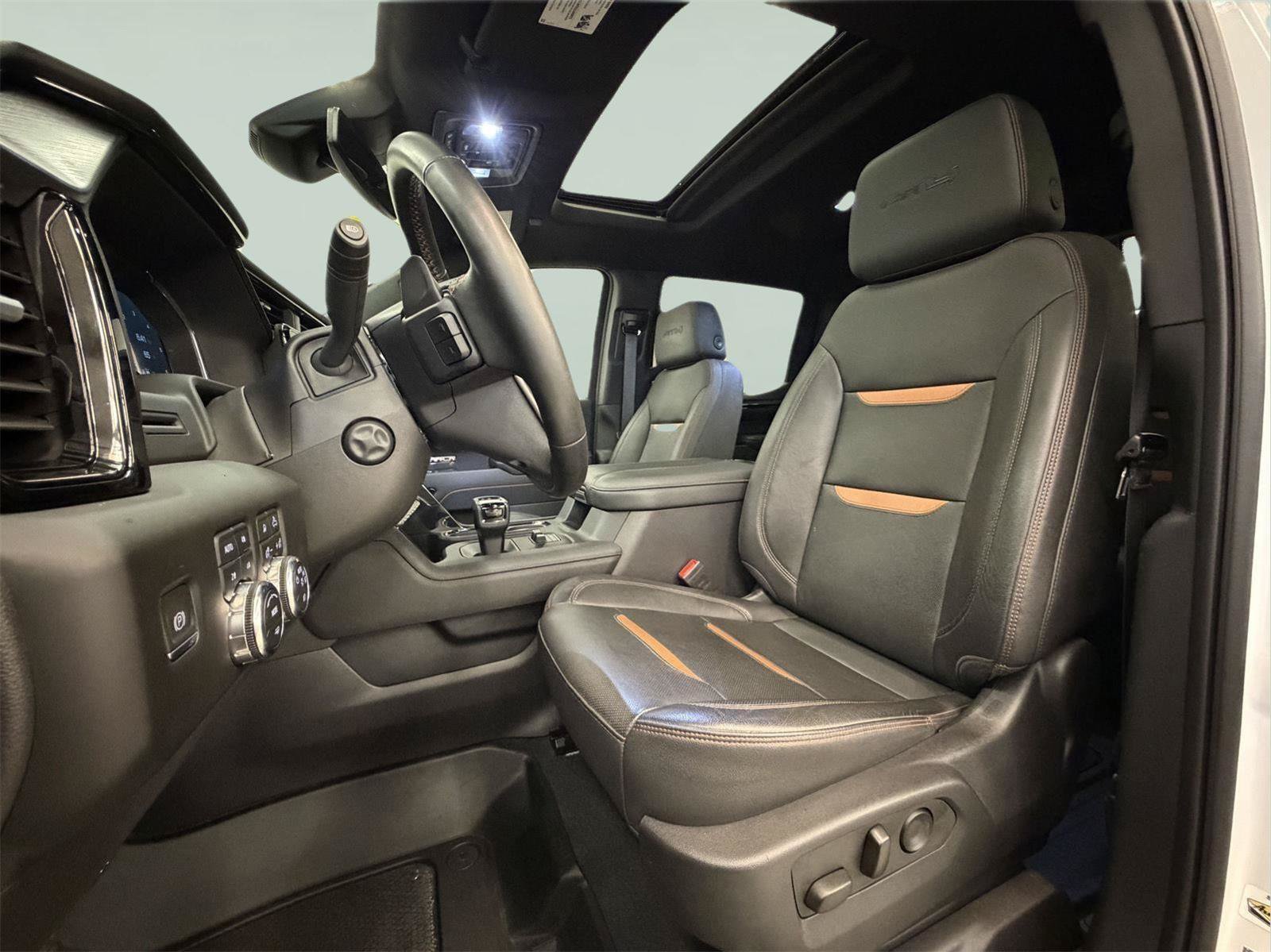 Used 2023 GMC Sierra 1500 AT4 w/ AT4 Premium Package AWD/4WD image 24