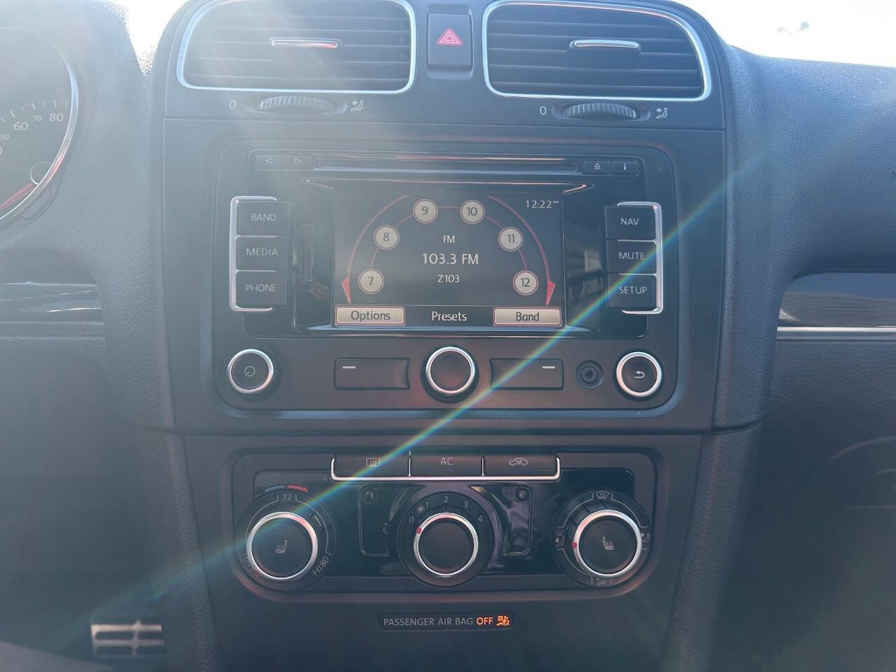 Used 2011 Volkswagen GTI 4-Door image 18