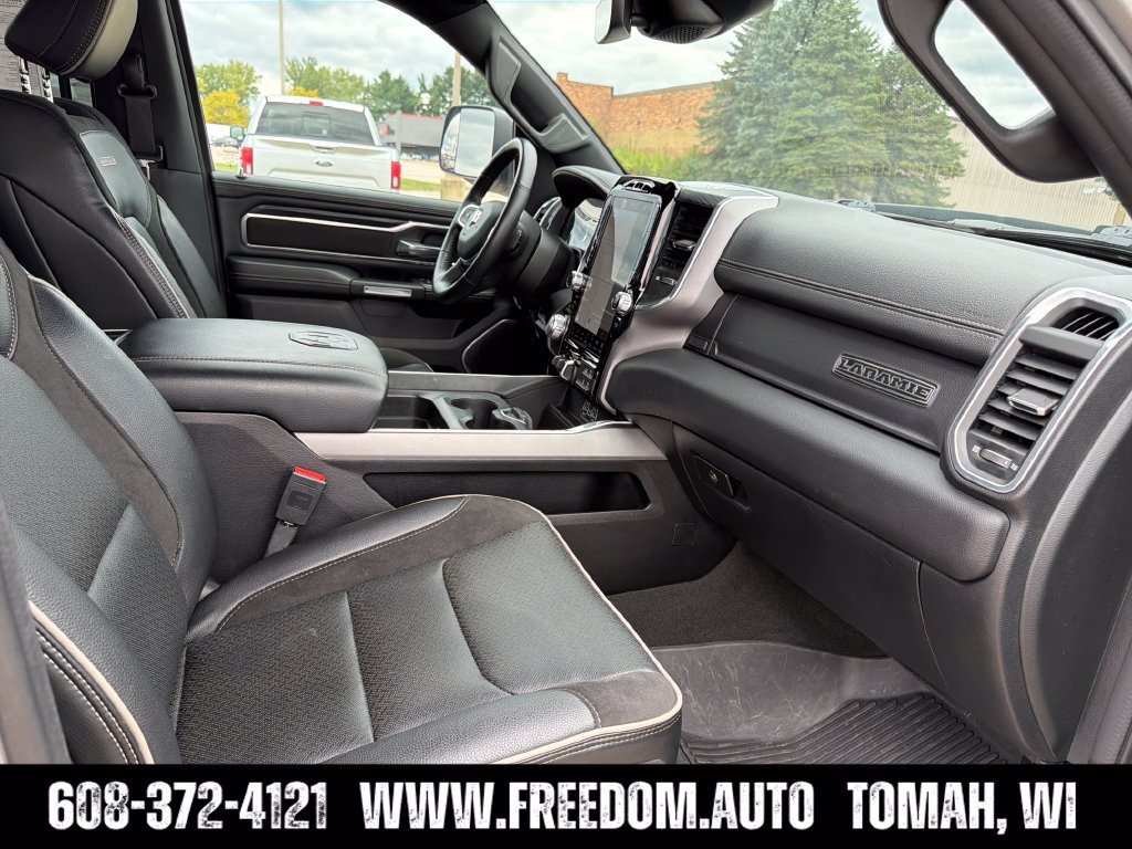 Used 2023 RAM 1500 Laramie AWD/4WD image 36