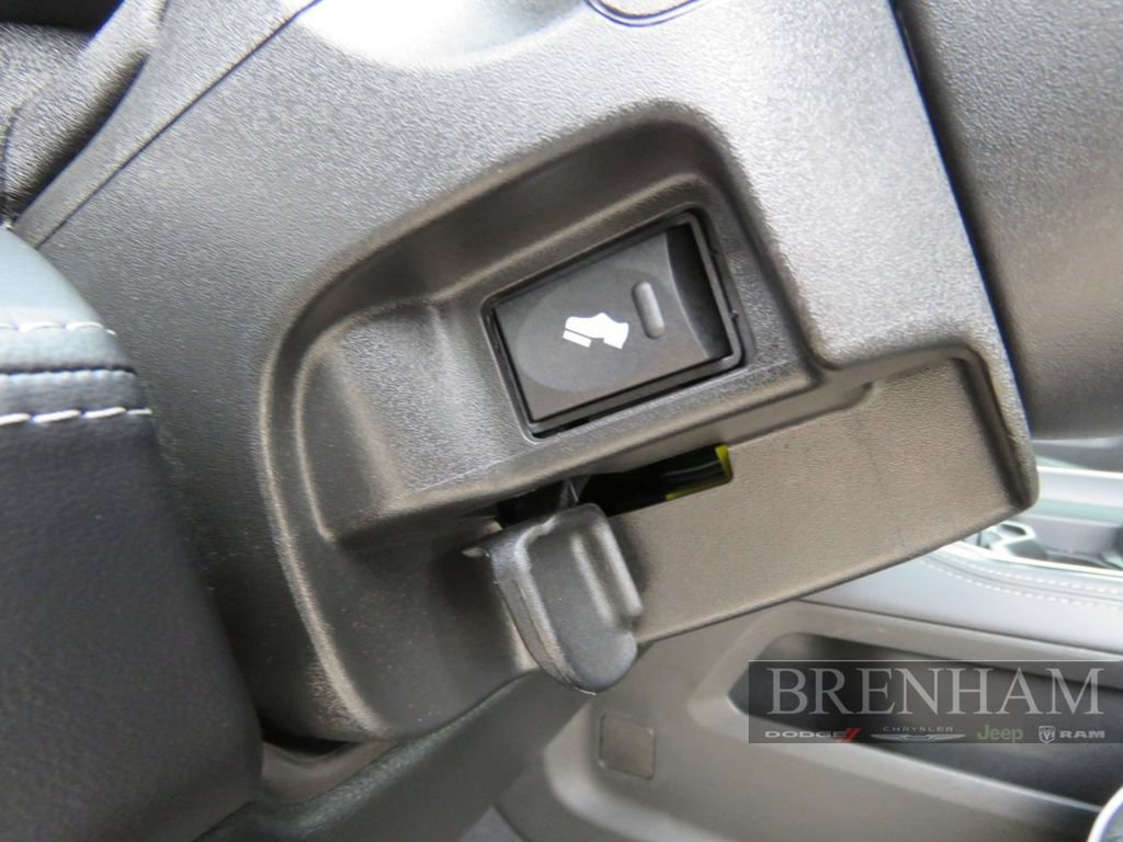 Used 2026 RAM 2500 Limited AWD/4WD image 15