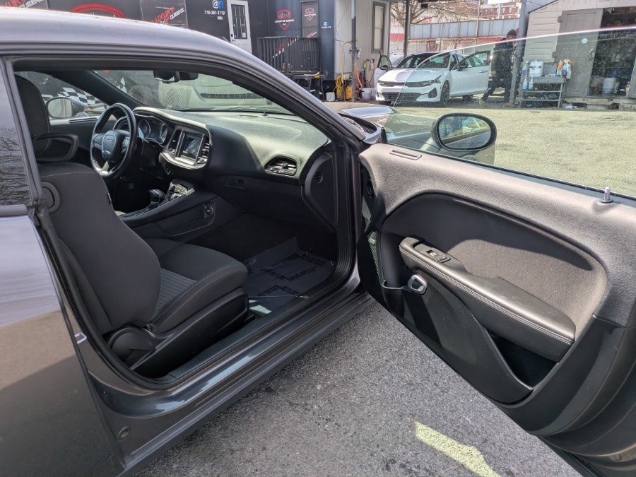 Used 2023 Dodge Challenger GT image 12