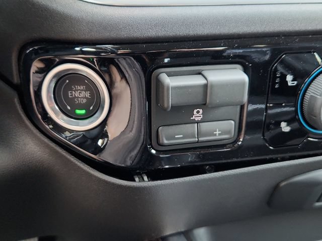 New 2026 Chevrolet Silverado 3500 LT w/ All Star Edition AWD/4WD image 30