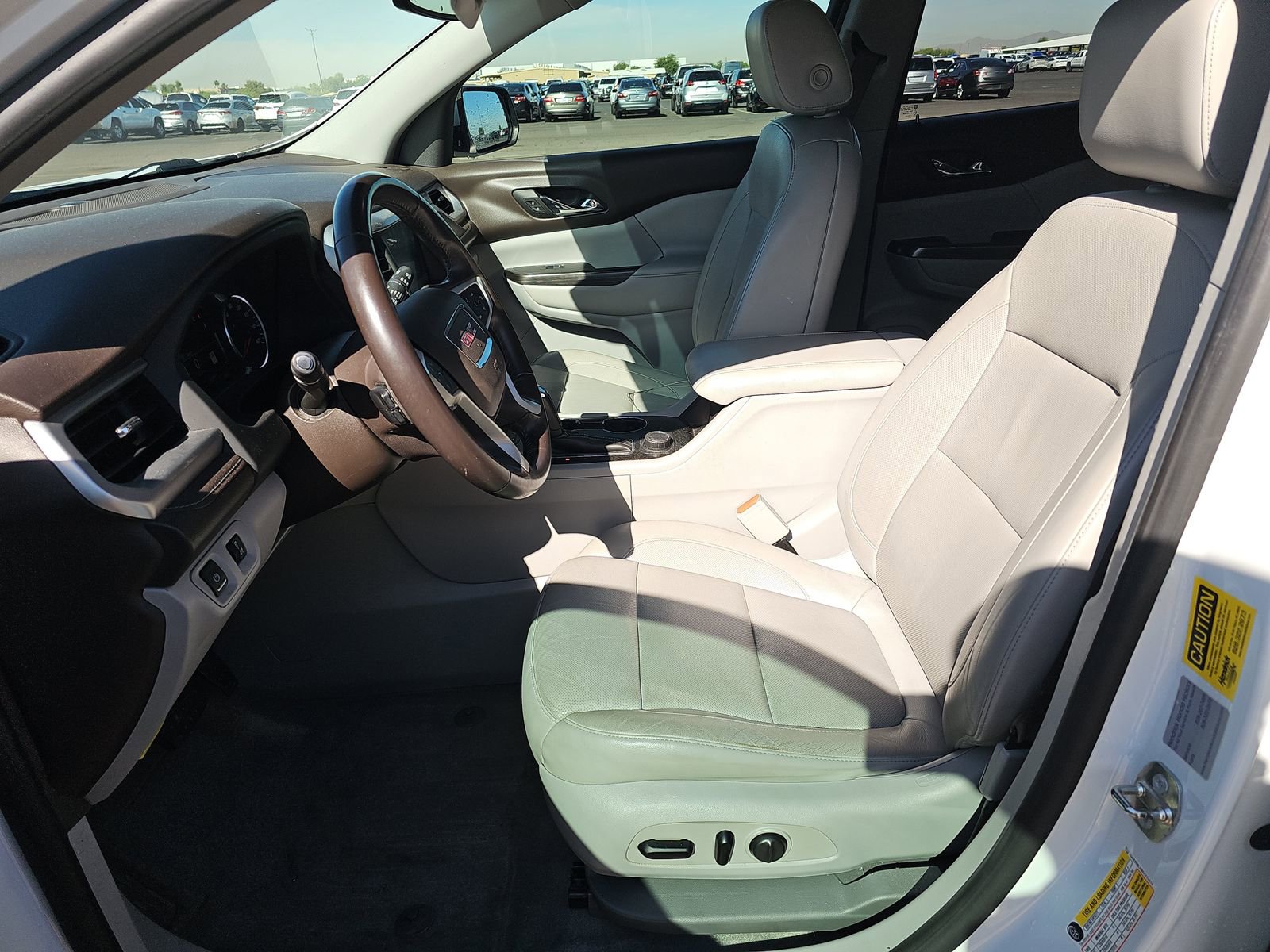 Used 2017 GMC Acadia SLT image 11