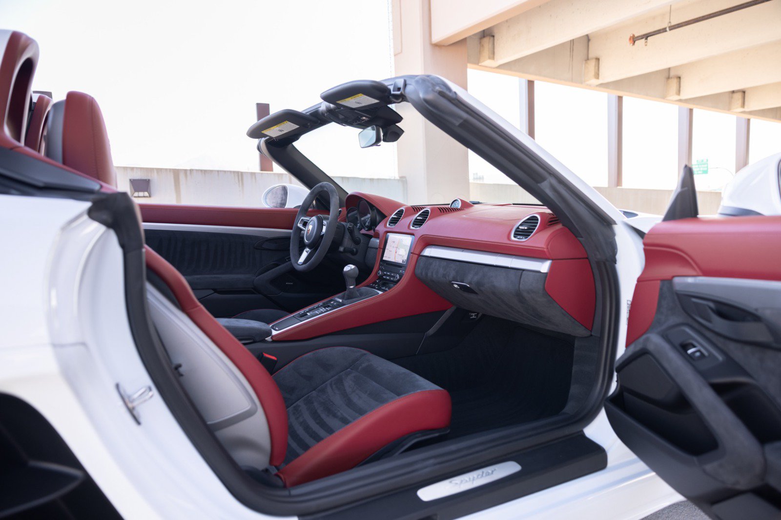 Used 2020 Porsche 718 Boxster Spyder RWD image 66