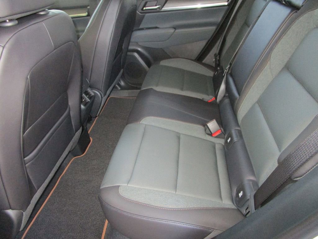 New 2026 GMC Terrain AT4 w/ Technology Package II image 17