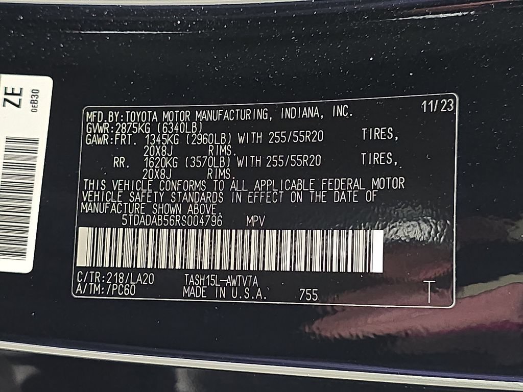 Used 2024 Toyota Grand Highlander AWD Hybrid image 34