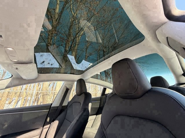 Used 2024 Tesla Model 3 image 23