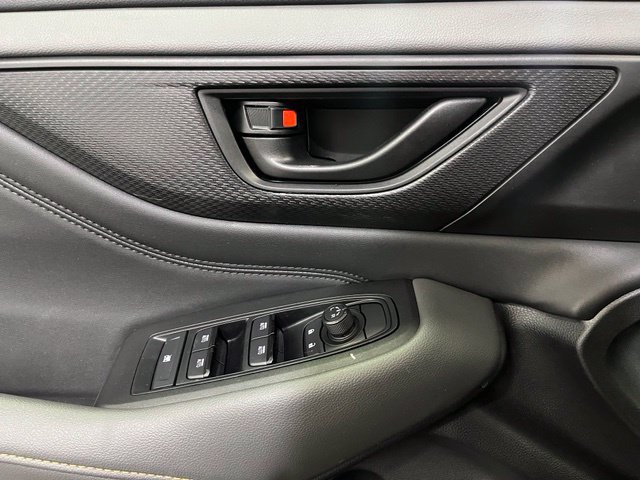 Used 2025 Subaru Outback Wilderness AWD/4WD image 15