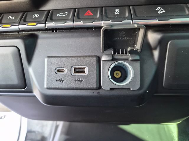 Used 2022 Chevrolet Silverado 1500 RST AWD/4WD image 30