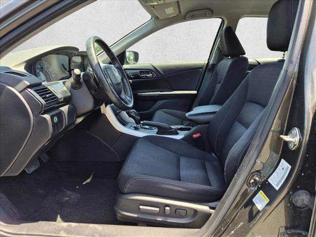 Used 2015 Honda Accord Sport image 15