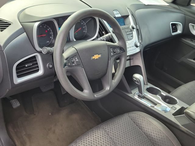 Used 2015 Chevrolet Equinox LS FWD image 16