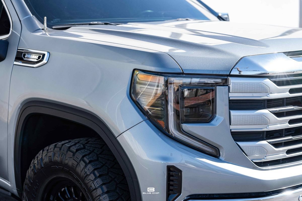 Used 2025 GMC Sierra 1500 SLE w/ X31 Off-Road Package AWD/4WD image 34