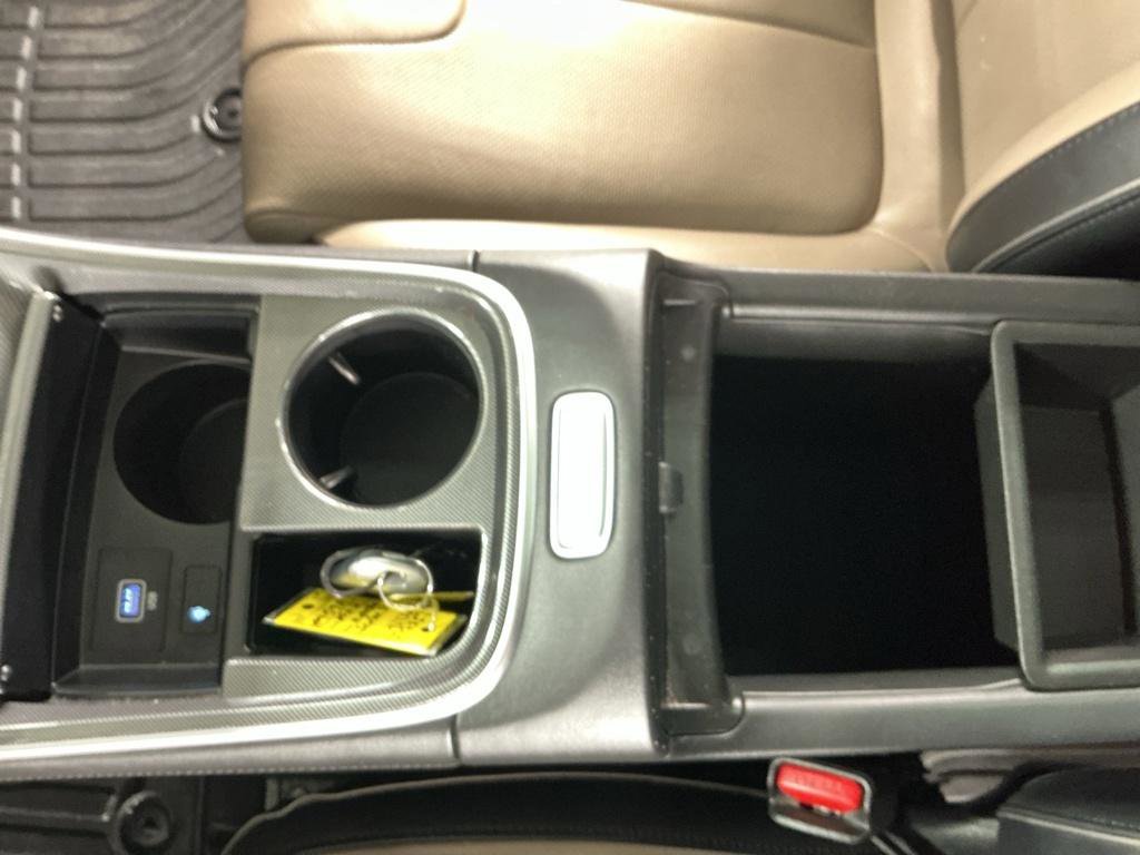 Certified 2022 Hyundai Santa Fe Limited AWD/4WD image 8