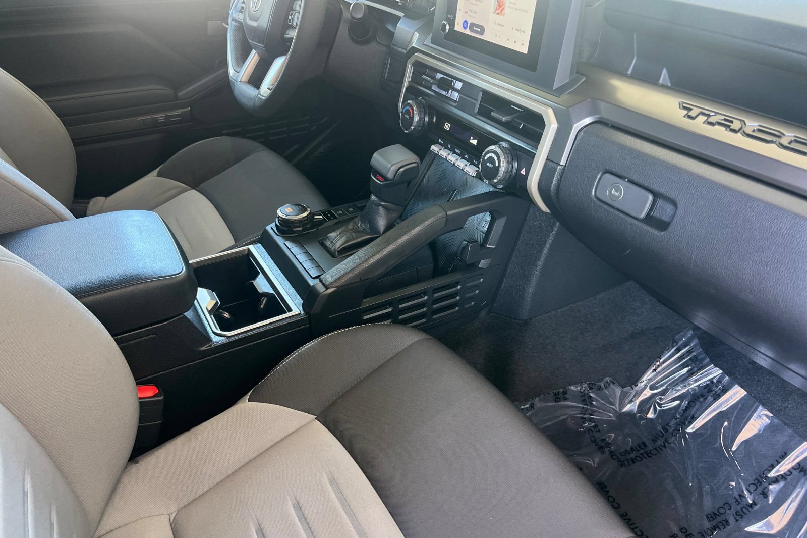 Certified 2025 Toyota Tacoma TRD Sport AWD/4WD image 15