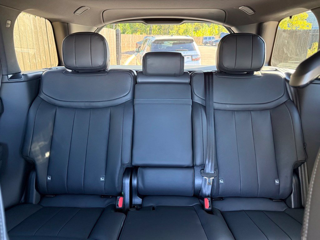 New 2027 Land Rover Range Rover SE AWD/4WD image 31